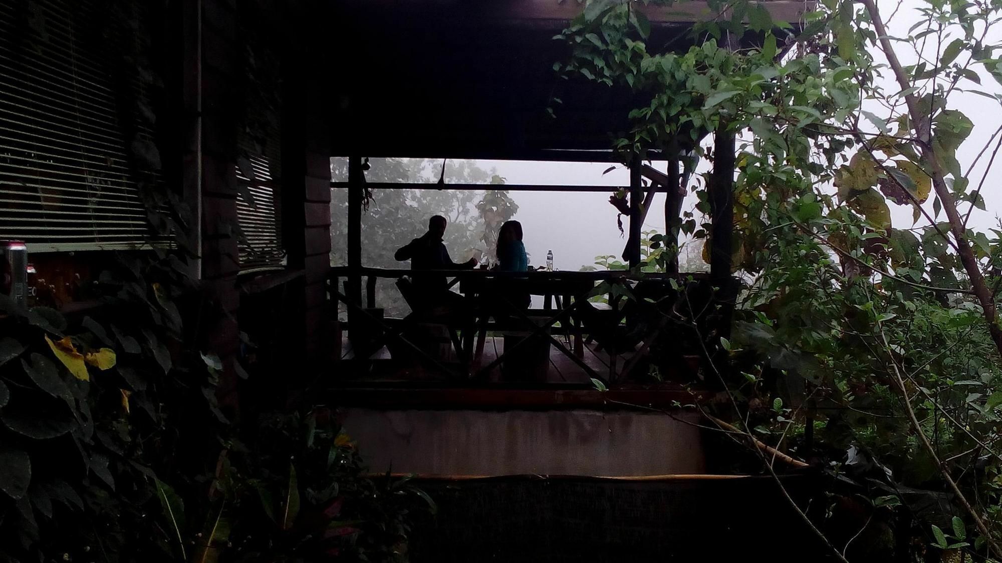 The Local Story Resort Ban Mon Talaeng Exterior photo